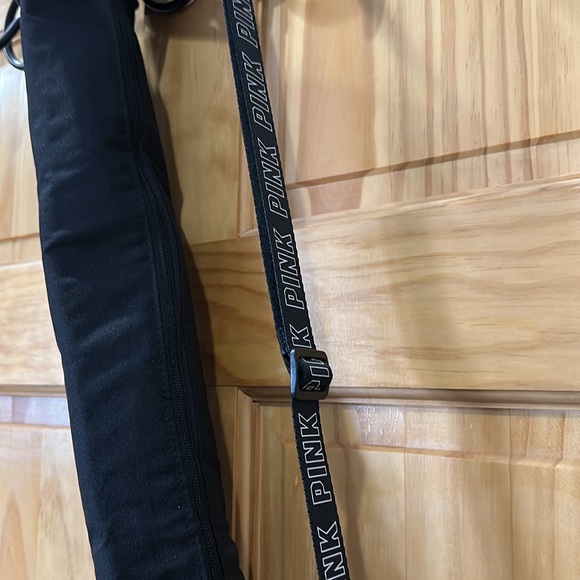 Victoria’s Secret Pink Can Cooler - Picture 6 of 6